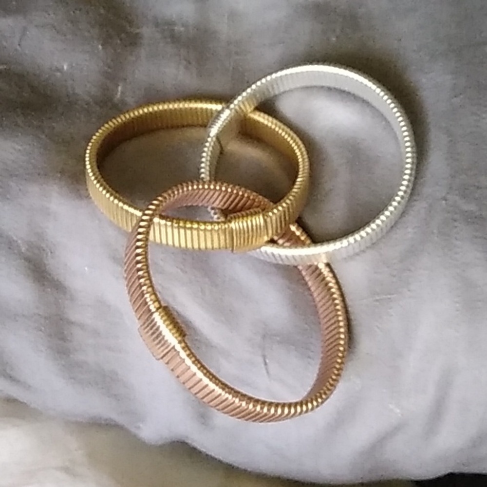 JCREW TRI COLOR metal stretch bracelet set-NO WEAR ISSUES